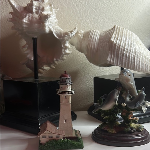 Decor pieces - Picture 1 of 11